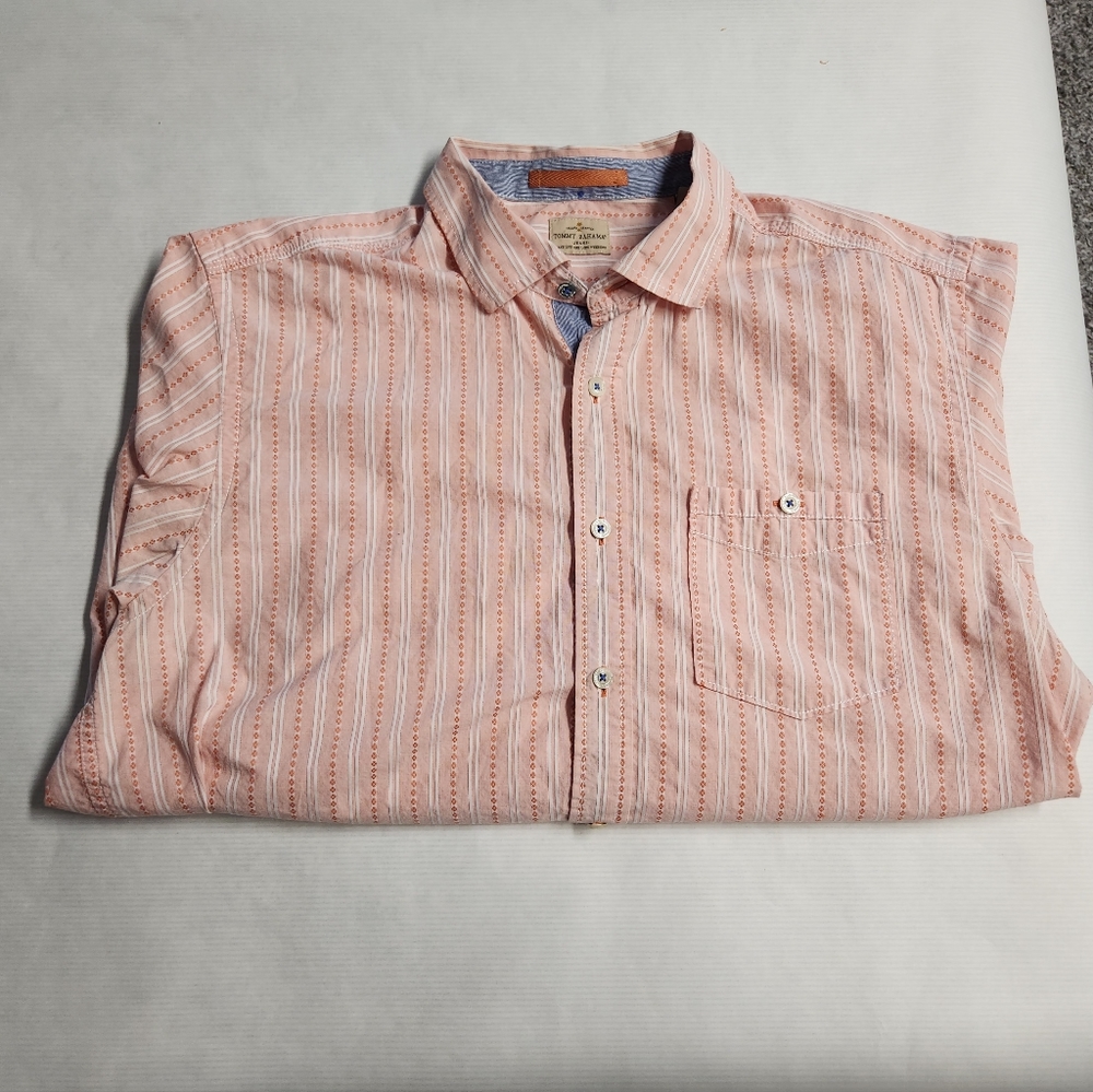 Tommy Bahama Shirt Mens Size L Adult Large Coral  Button Up Long Sleeve  Casual
